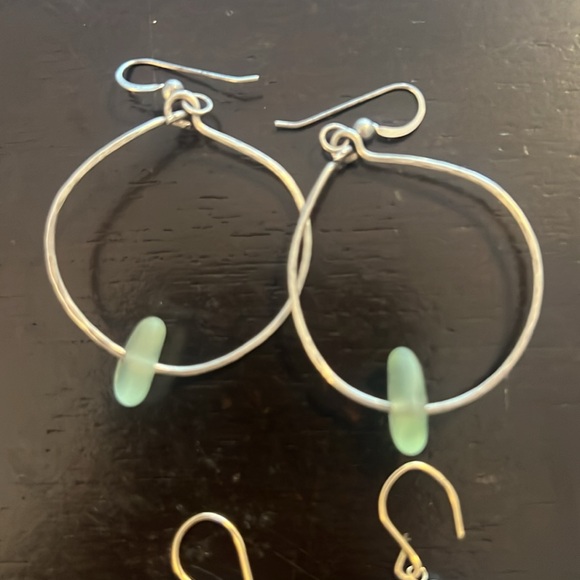 Bundle of 4 pairs of earrings - sea glass lotus shells and Venetian glass - Picture 2 of 4